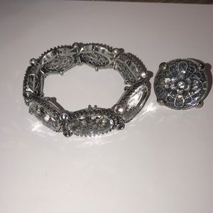 STRETCHABLE BRACELET AND RING SET